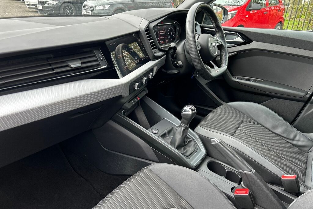 Audi A1 Black Edition 25 Tfsi 95 Ps 5-Speed SR72HFG Grey #2