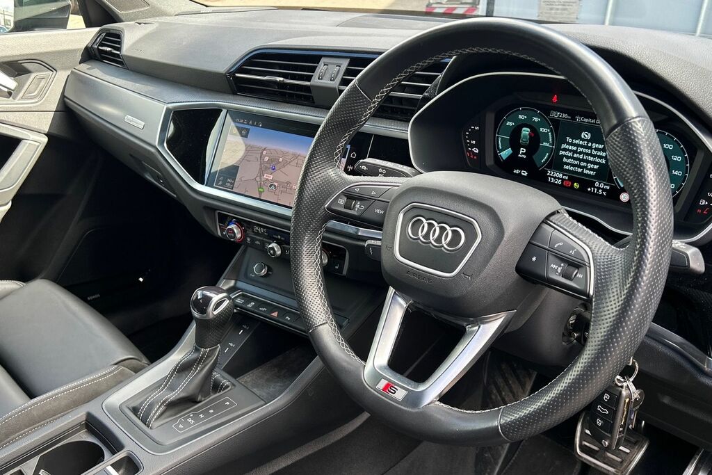 Audi Q3 S Line 45 Tfsi E 245 Ps S Tronic ST72JGU Grey #6