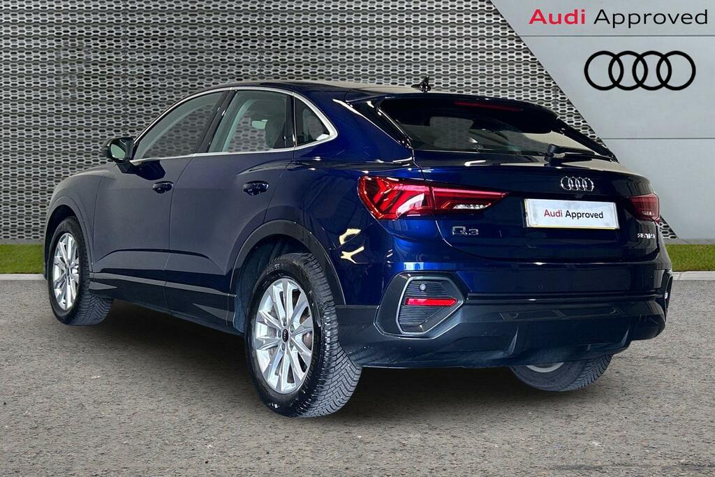 Audi Q3 Sport 35 Tfsi 150 Ps S Tronic SW72BWZ Blue #3