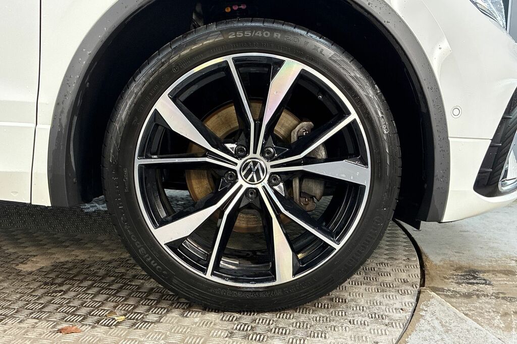 Volkswagen Tiguan 1.4 Tsi Ehybrid R-line Dsg White #5