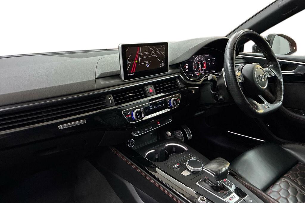 Audi RS5 2.9 Tfsi Quattro Tiptronic BD68EWT Red #2