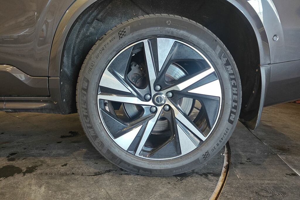 Volvo XC90 2.0 B5p 250 Plus Dark Awd Geartronic ST72KZL Grey #5