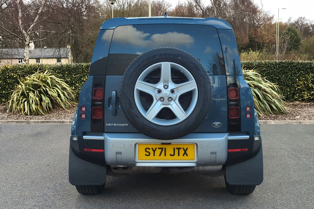 Land Rover Defender 110 D250 Se Blue #6