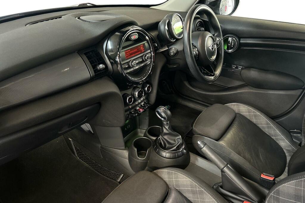 Mini Hatch 1.5 Cooper Euro 6 Ss LA17HWC Grey #6
