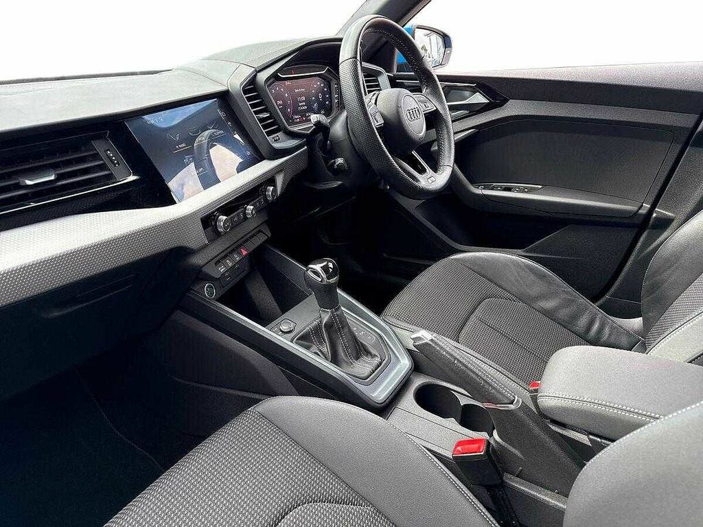 Audi A1 S Line 35 Tfsi 150 Ps S Tronic GF20WVO Blue #2