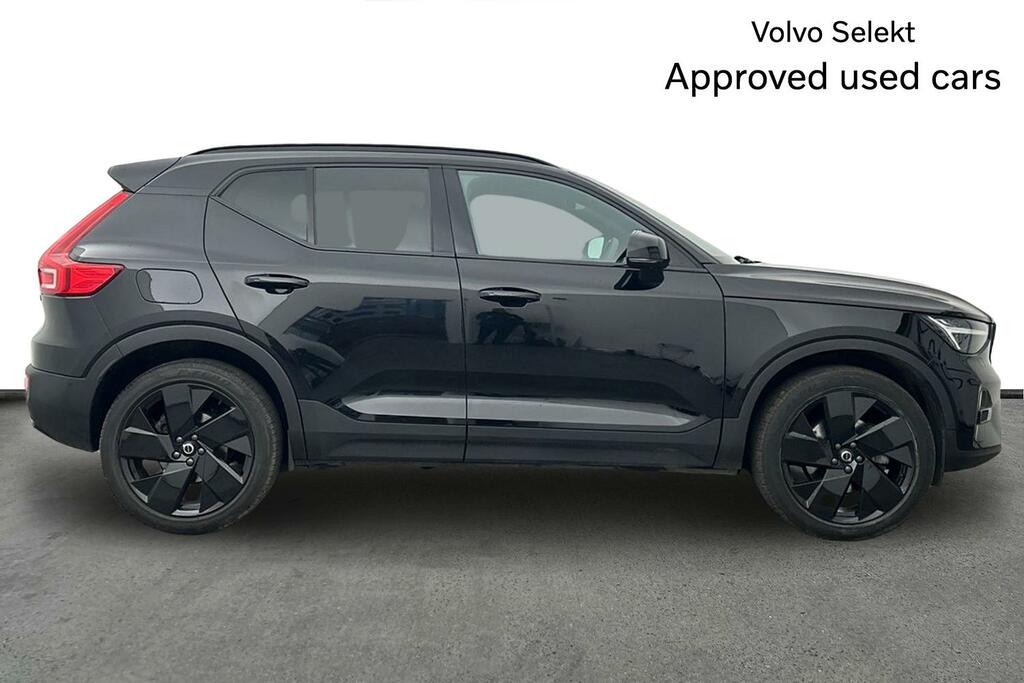 Volvo XC40 2.0 B3p Ultra Black Edition RV25WOB Black #4