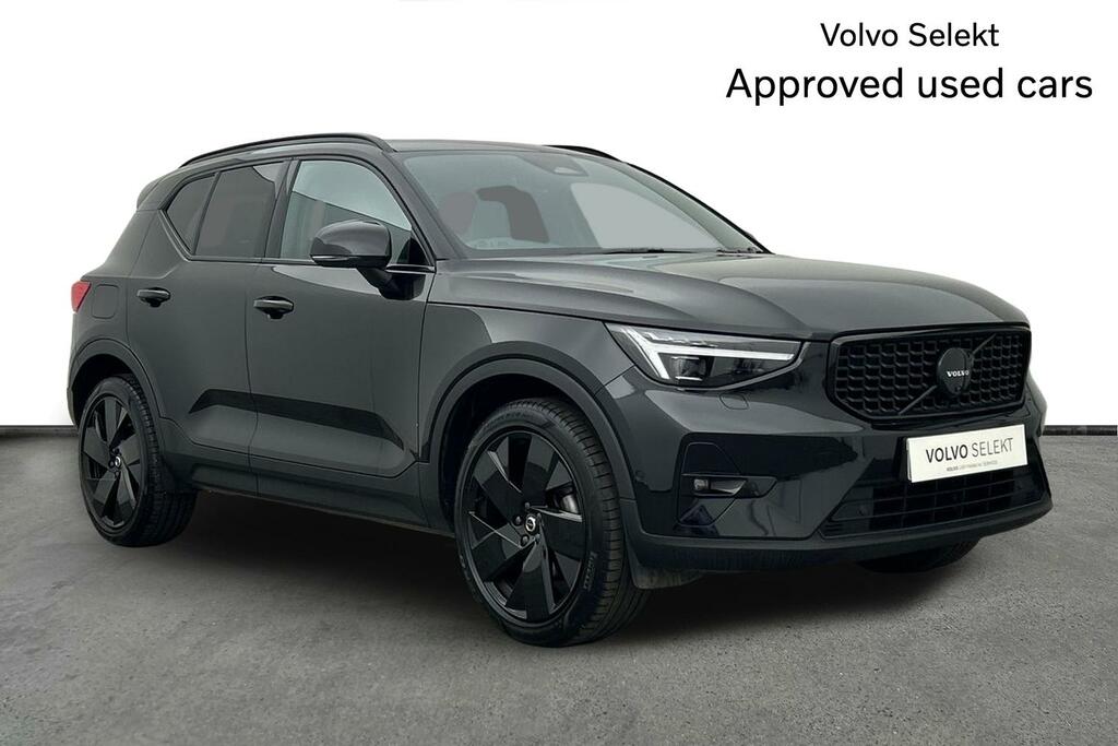 Volvo XC40 2.0 B4p Ultra Black Edition Black