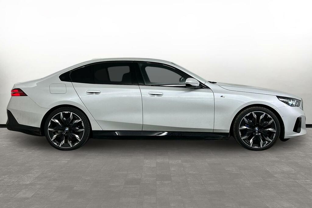 BMW i5 I5 Edrive40 M Sport Saloon SW75CZX White #3