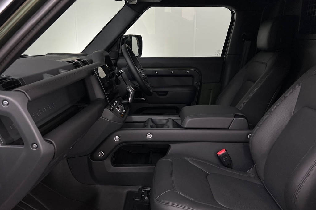 Land Rover Defender D350 Hard Top X-dynamic Hse Green #3