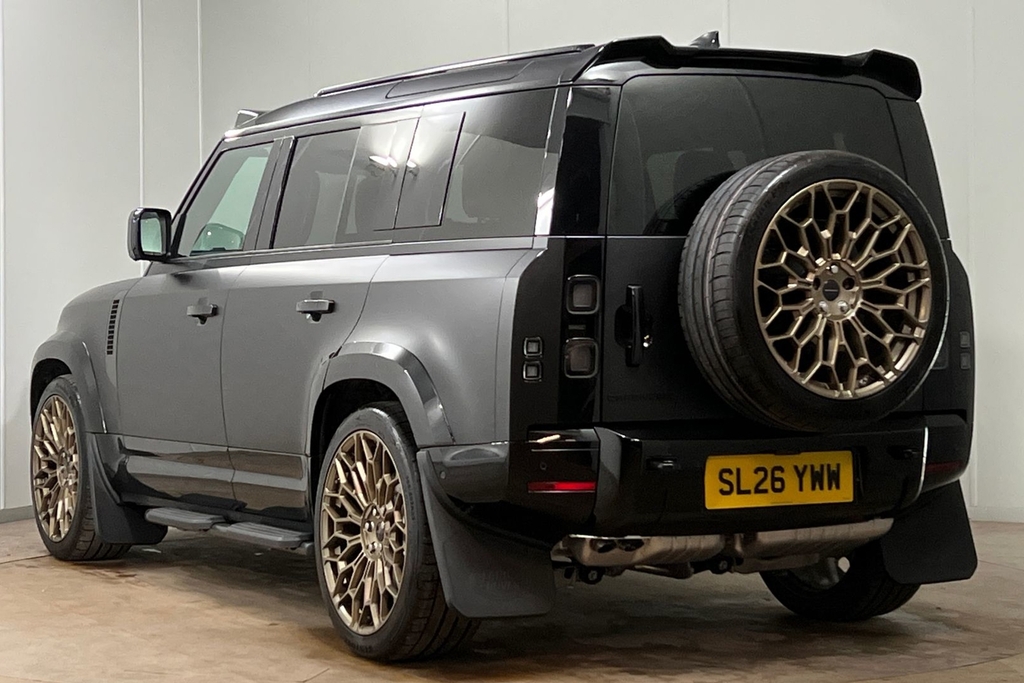 Land Rover Defender 110 D350 110 X-dynamic Hse SL26YWW Black #2