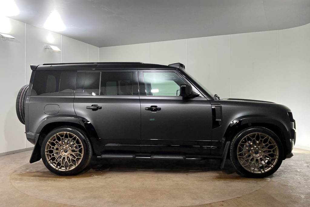 Land Rover Defender 110 D350 110 X-dynamic Hse SL26YWW Black #5