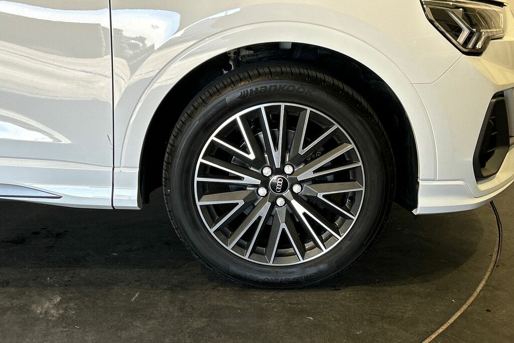 Audi Q3 S Line 35 Tfsi 150 Ps S Tronic SW73VDZ White #5