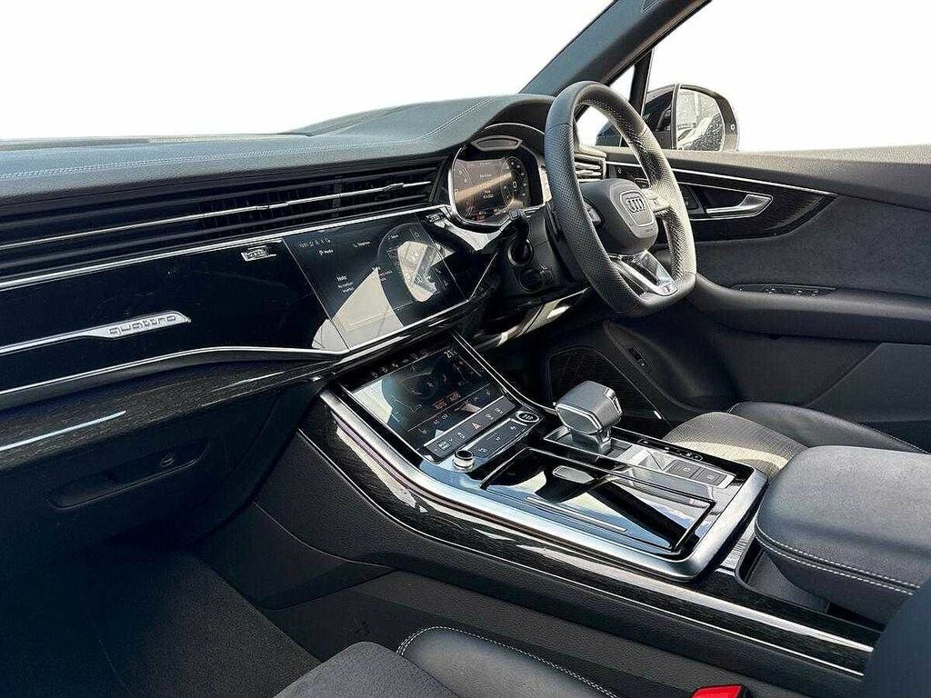 Audi Q7 Black Edition 55 Tfsi Quattro 340 Ps Tiptronic Black #2