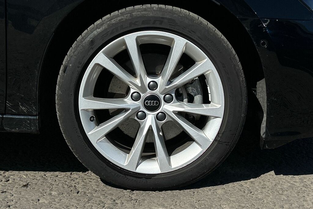 Audi A3 Sport 40 Tfsi E 204 Ps S Tronic ST25LDX Black #5