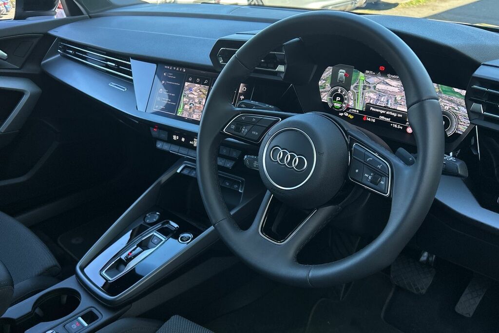 Audi A3 Sport 40 Tfsi E 204 Ps S Tronic ST25LDX Black #6