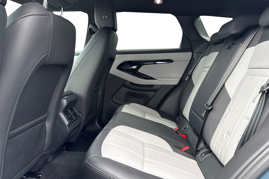 Land Rover Range Rover Evoque P270e Dynamic Se SN75VNV Blue #4