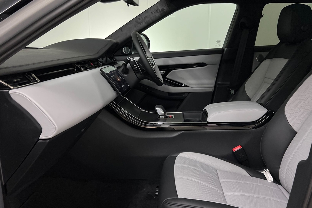 Land Rover Range Rover Evoque D200 Revised SM26BKG Grey #3
