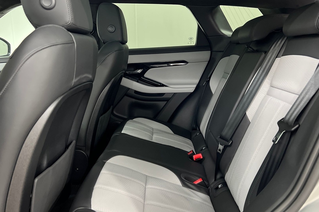 Land Rover Range Rover Evoque D200 Revised SM26BKG Grey #4