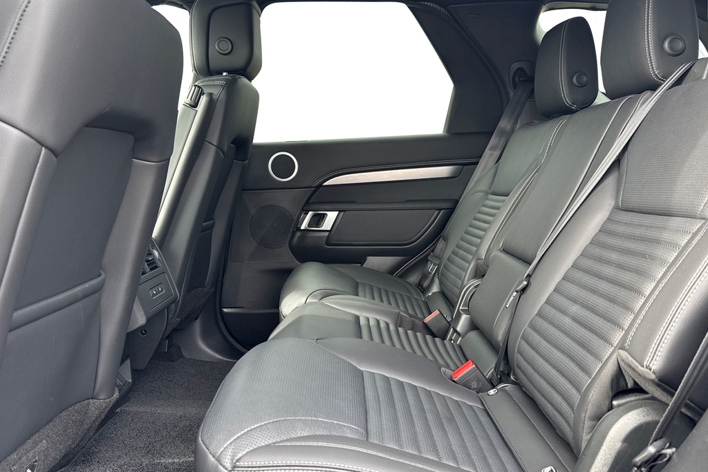 Land Rover Discovery D350 Dynamic Se SN75VLL Brown #4