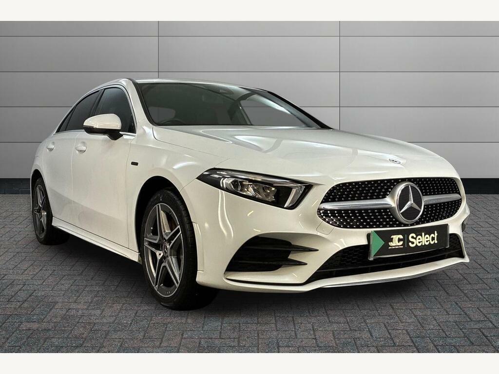 Mercedes-Benz A Class A250e Amg Line White