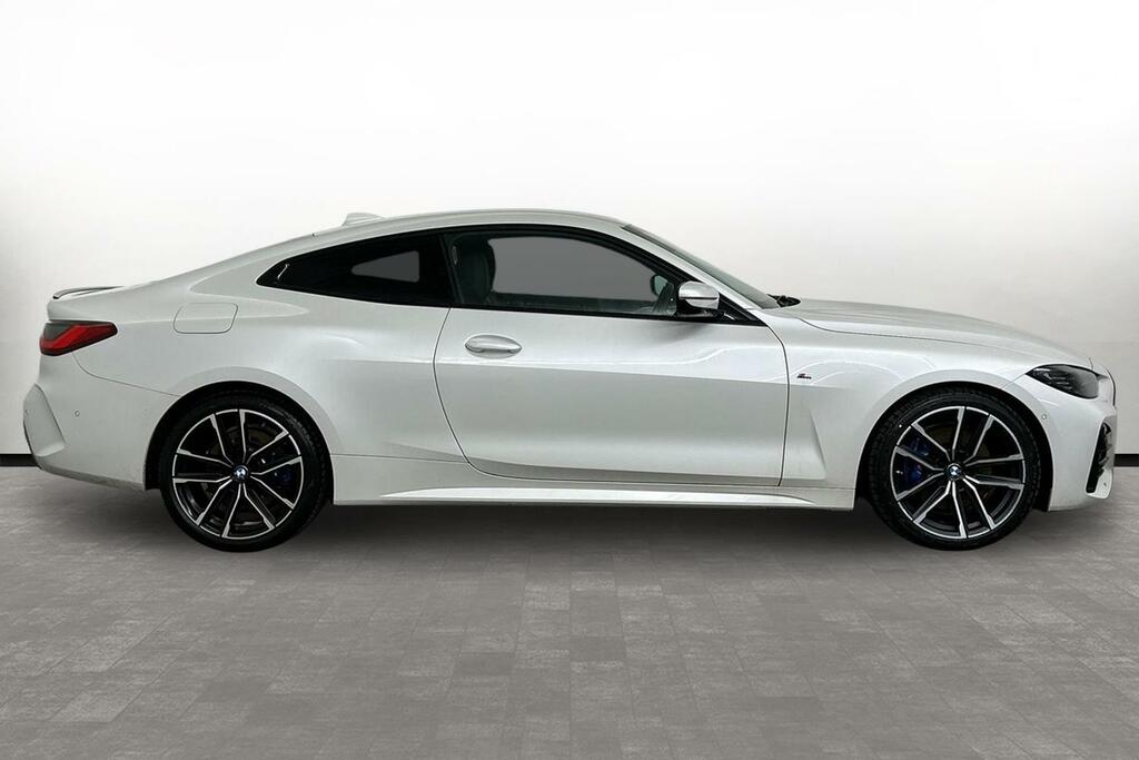 BMW 4 Series Gran Coupe 420D M Sport Coupe White #3