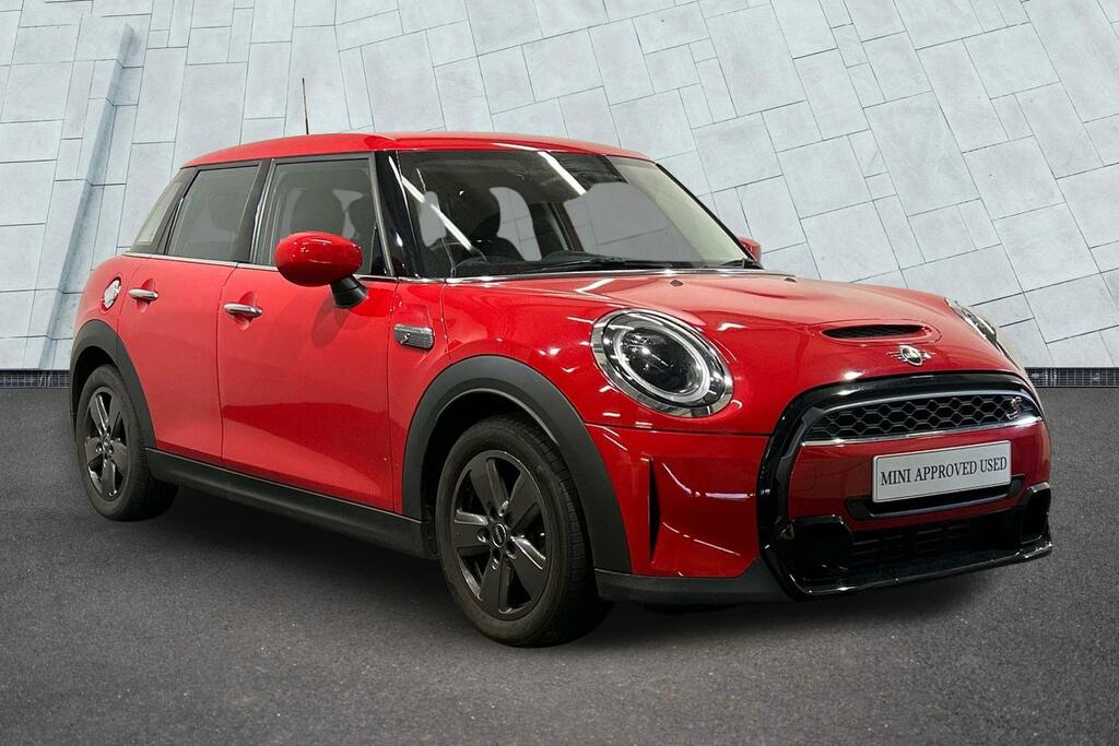 Mini Hatch 5-Door Cooper S Classic Red
