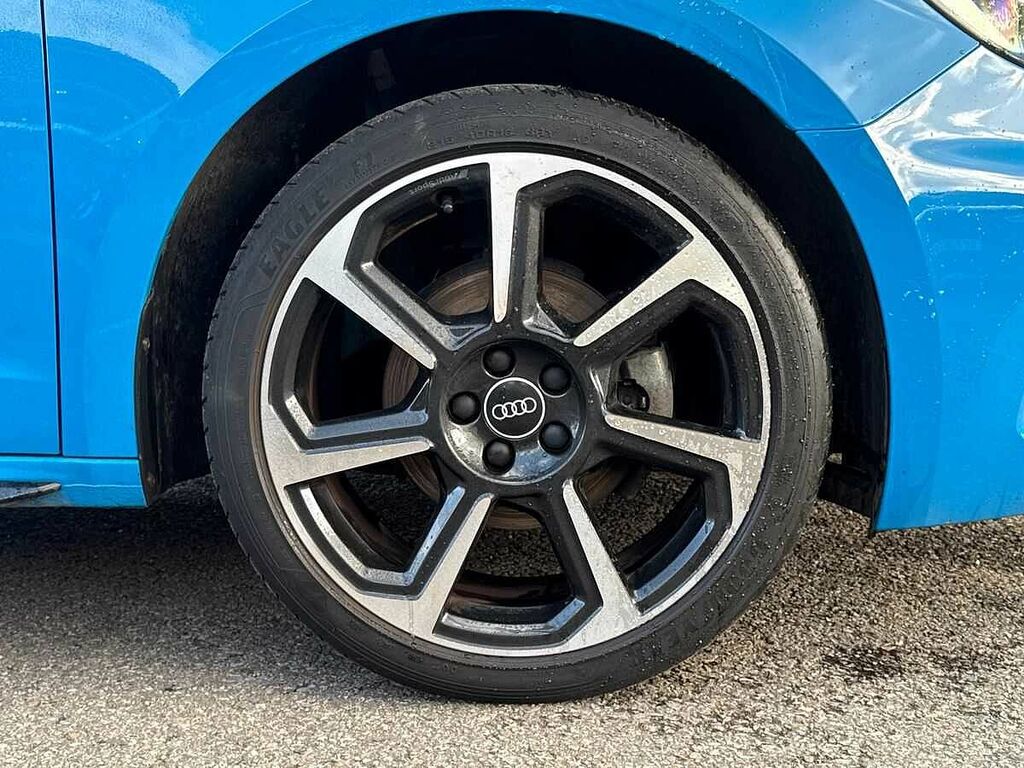 Audi A1 Black Edition 30 Tfsi 110 Ps 6-Speed SW21EYR Blue #5