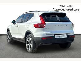Volvo XC40 2.0 B3p Plus Dark SP26ZXU White #3