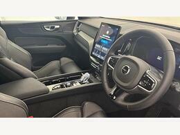 Volvo XC60 2.0 T6 350 Phev Plus Black Ed Awd Geartronic RF25UCP Black #4