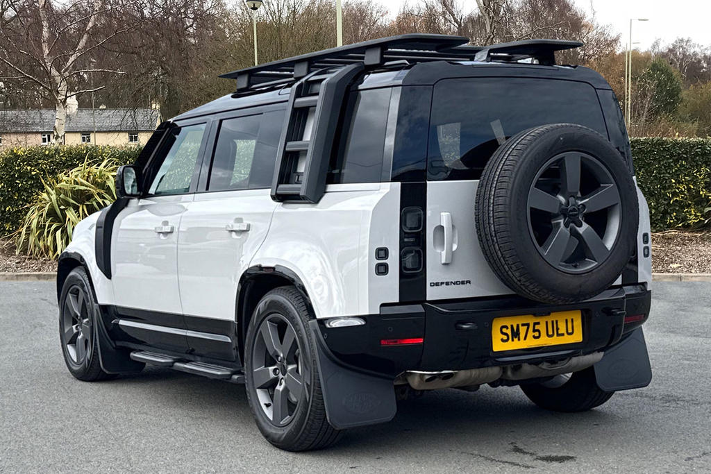 Land Rover Defender 110 D350 110 X-dynamic Hse SM75ULU Grey #2