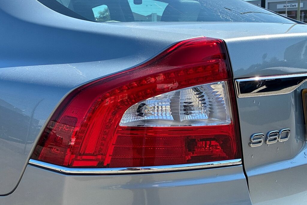 Volvo S80 Saloon Black #20