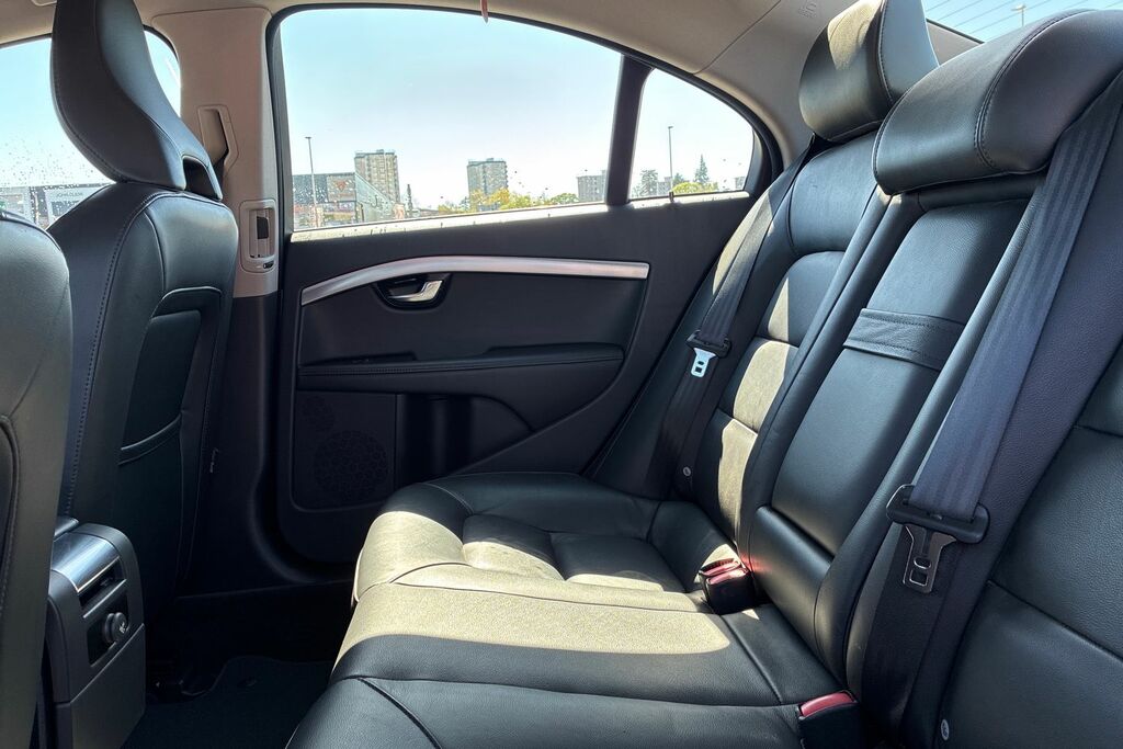 Volvo S80 Saloon Black #17