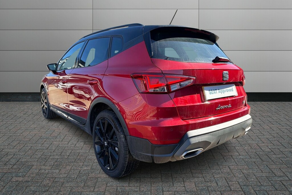 Seat Arona 1.0 Tsi 115 Fr Black Edition SV26ZNO Red #3