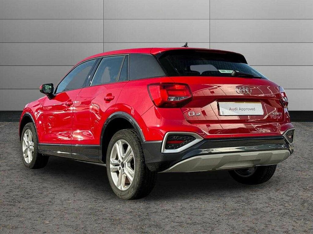 Audi Q2 Sport 30 Tfsi 116 Ps 6-Speed ST24WDG Red #3