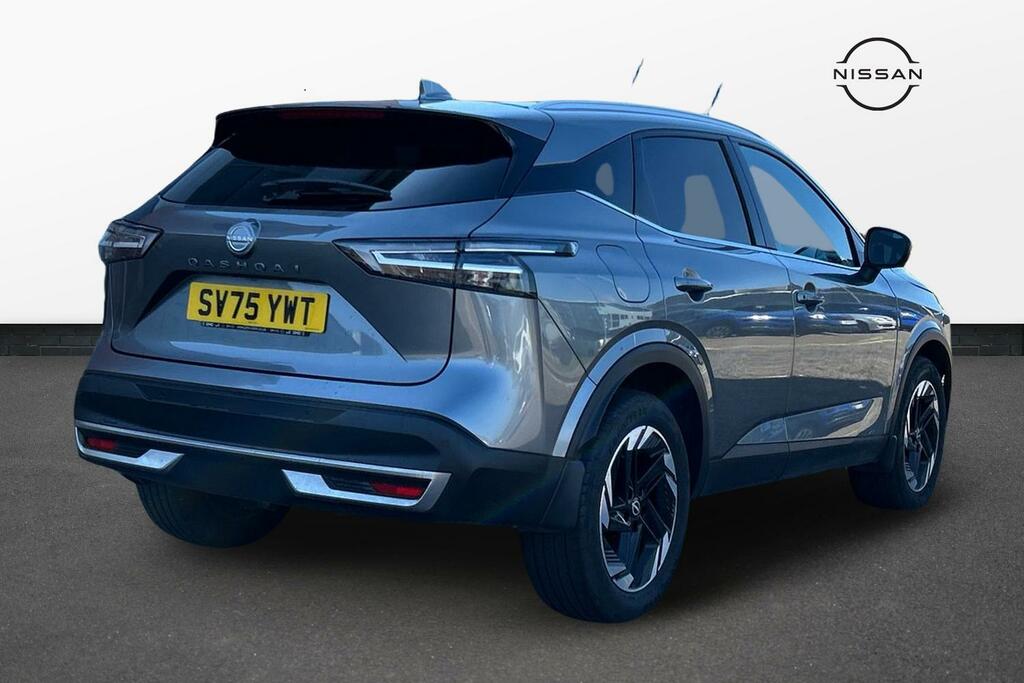 Nissan Qashqai 1.3 Dig-t Mhev N-connecta Suv Hybrid Ma SV75YWT Silver #2
