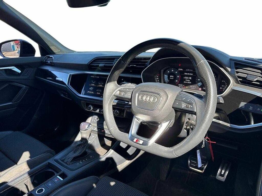 Audi Q3 Black Edition 35 Tdi Quattro 150 Ps S Tronic SR22HBU Blue #6