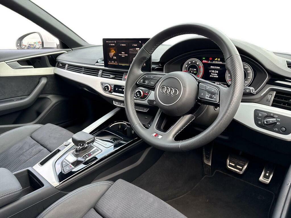 Audi A4 Avant Avant S Line 40 Tfsi 204 Ps S Tronic RJ73XKD White #4