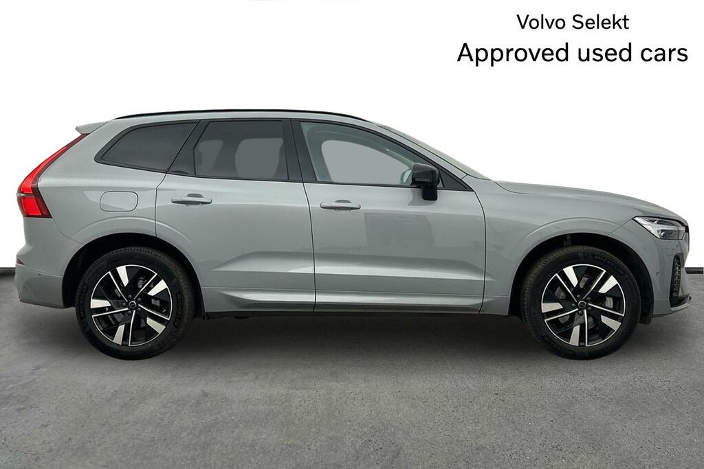 Volvo XC60 2.0 B5p Plus Dark Awd Geartronic RJ25YKB Grey #4