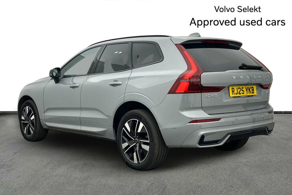 Volvo XC60 2.0 B5p Plus Dark Awd Geartronic RJ25YKB Grey #3