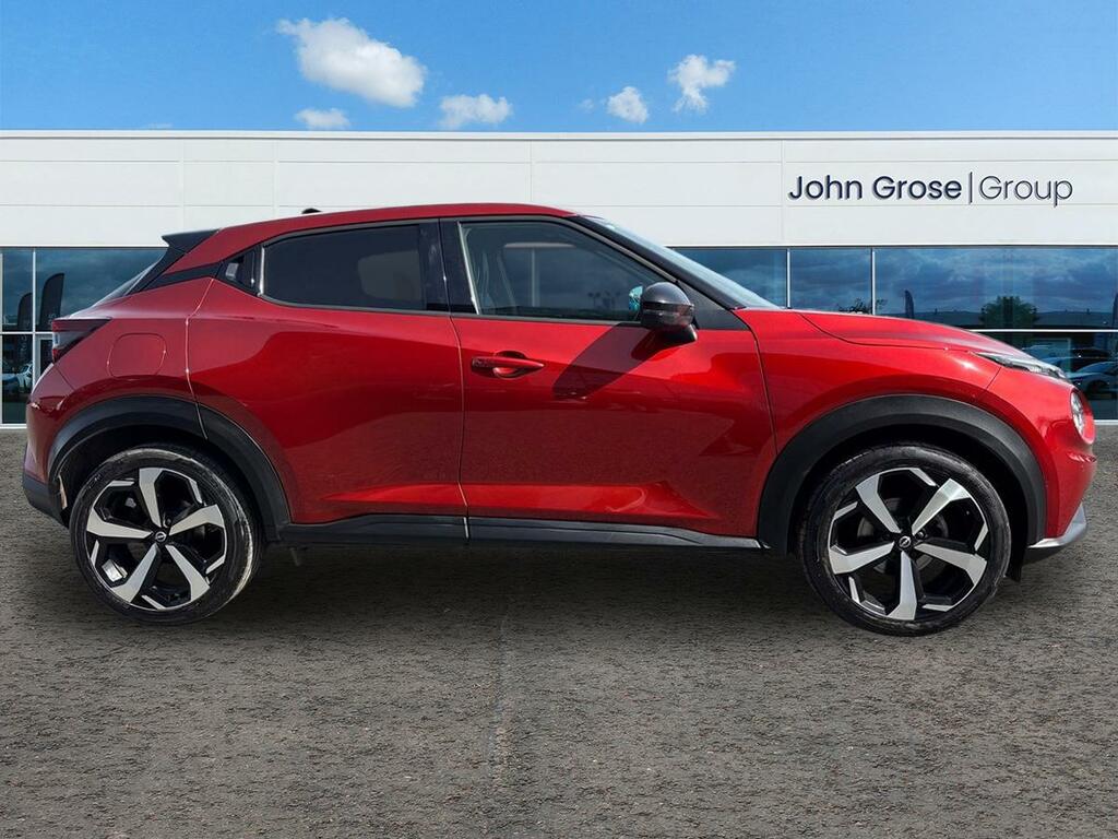 Nissan Juke 1.0 Dig-t 114 Tekna Hatchback OW73KAX Red #2