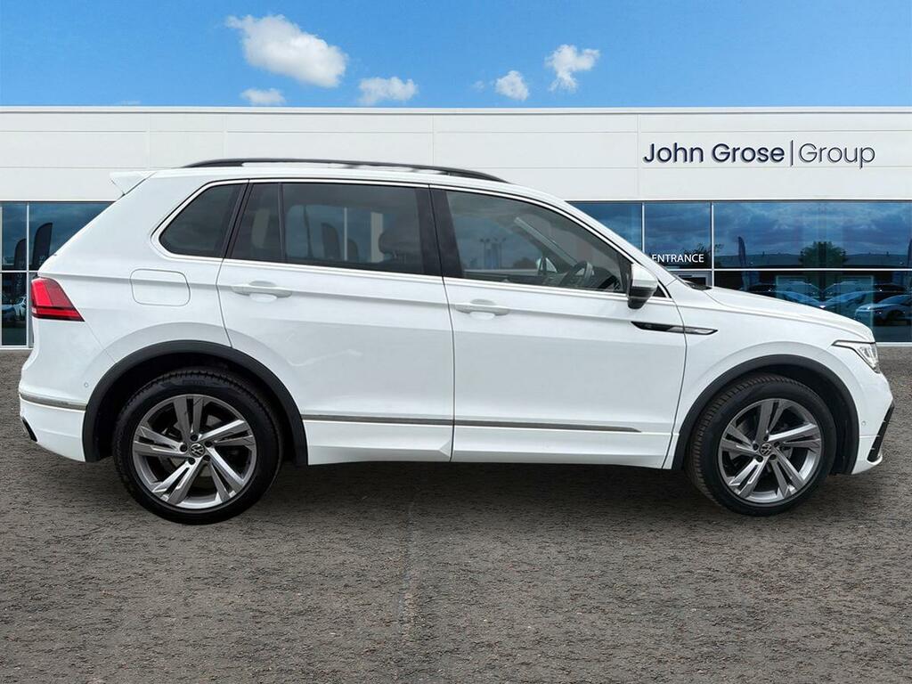 Volkswagen Tiguan 1.5 Tsi 150 R-line Edition Dsg Estate AV24LTO White #2