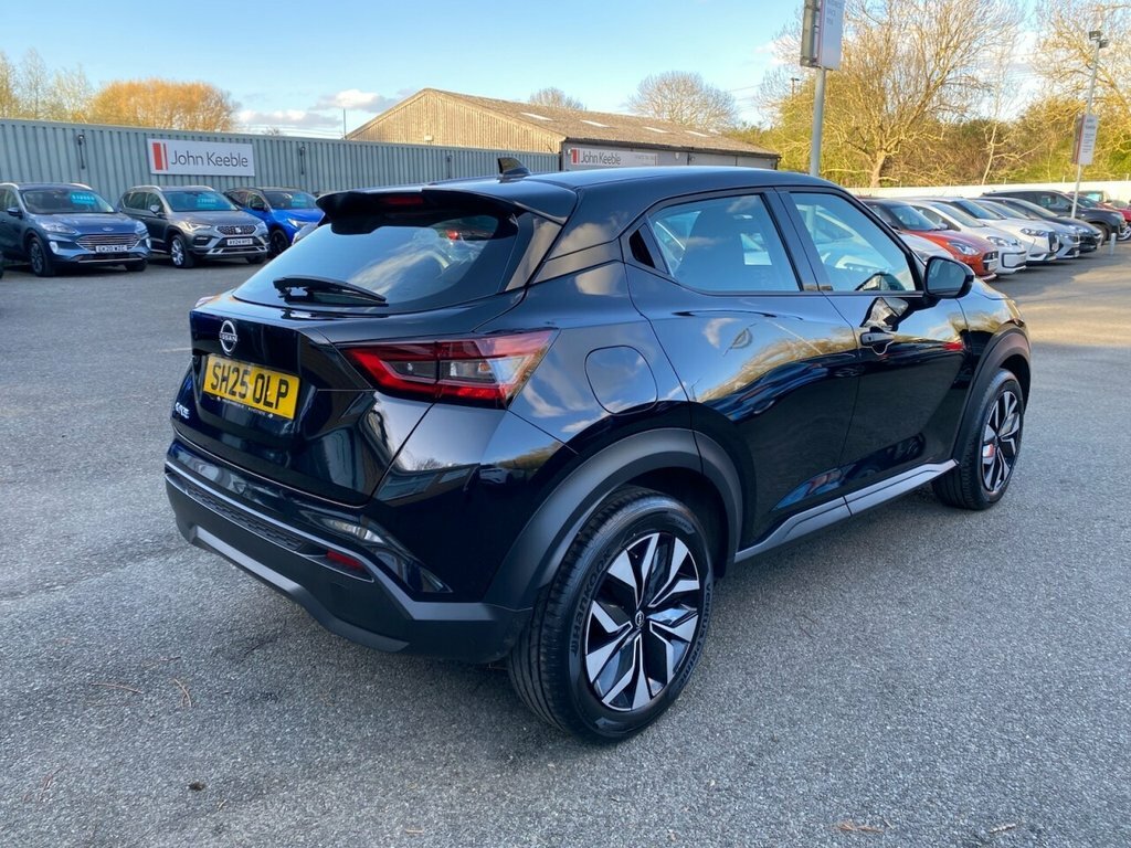 Nissan Juke 1L Acenta Premium SH25OLP Black #2