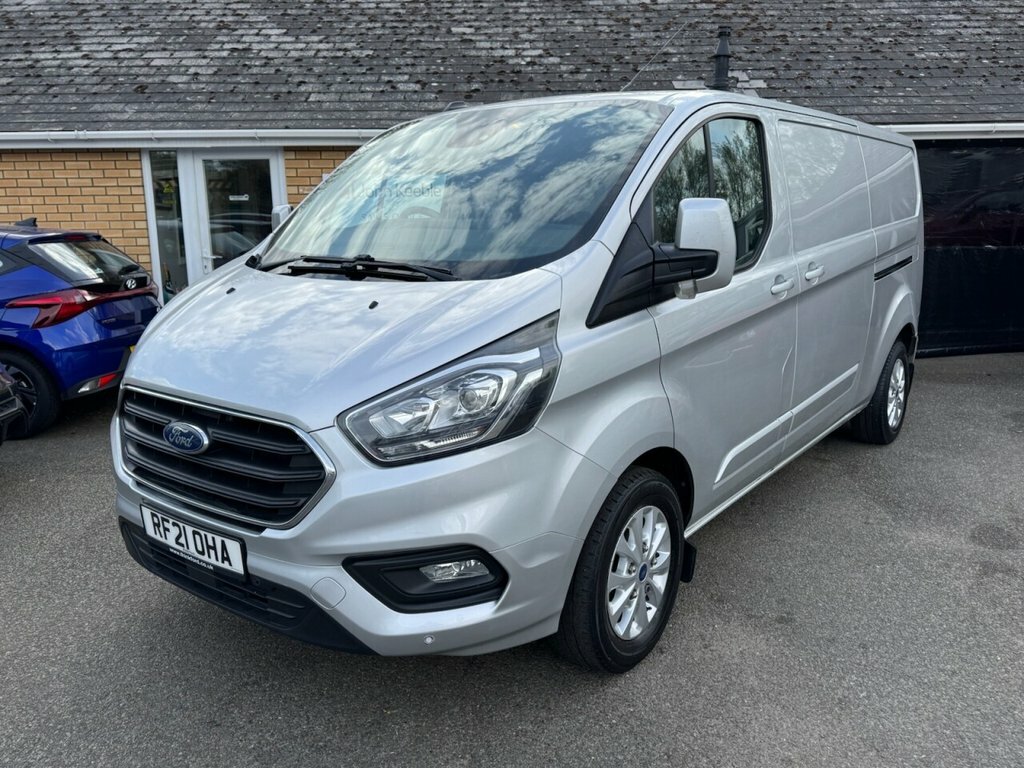 Ford Transit Custom 2L Limited Silver