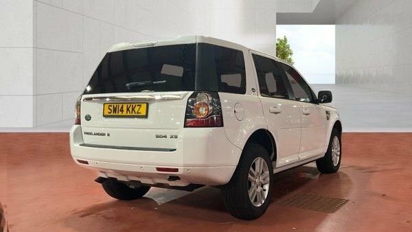 Land Rover Freelander 2 Sd4 Xs Suv White #4