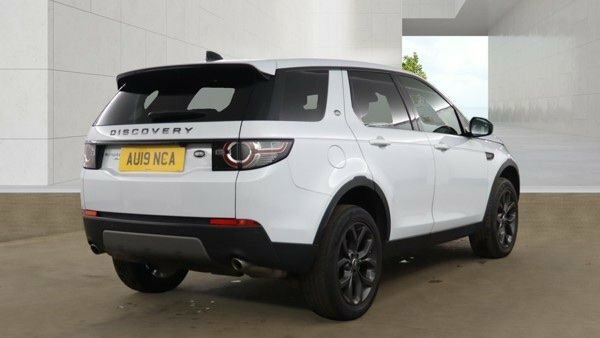 Land Rover Discovery Sport Td4 Landmark Suv AU19NCA White #4