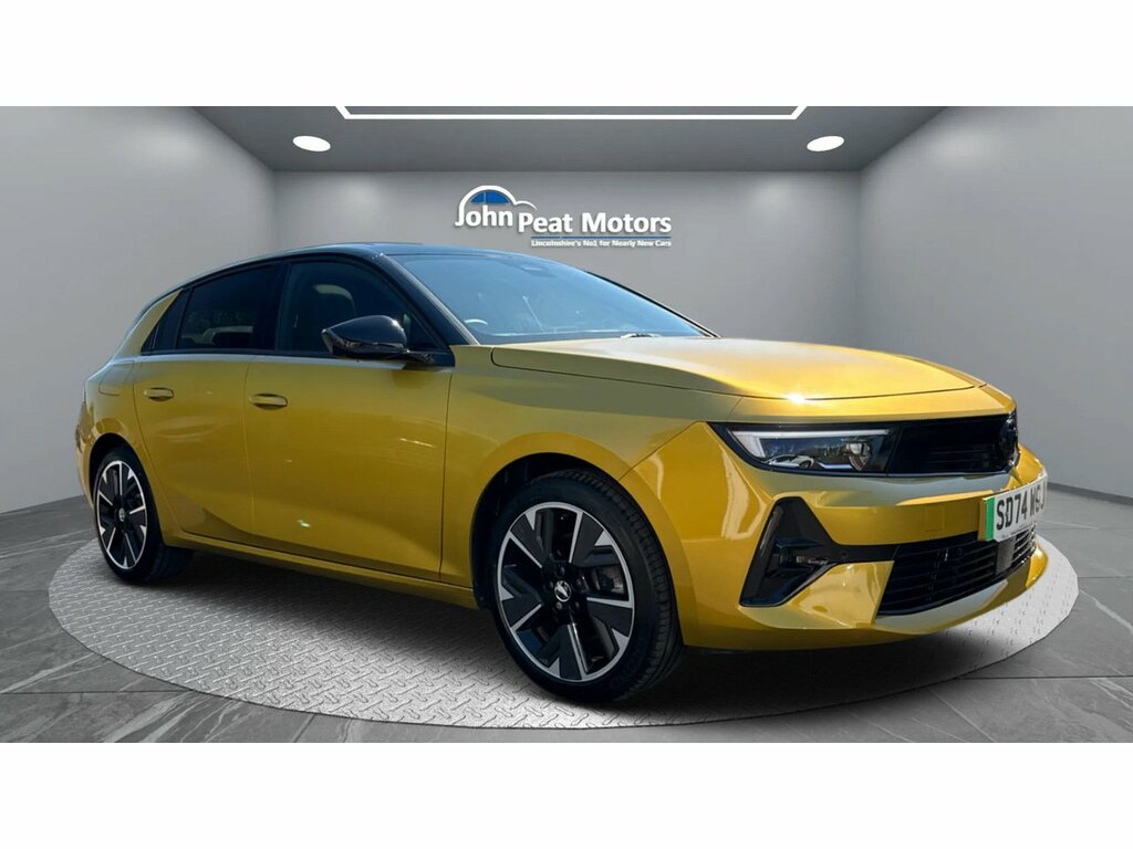 Vauxhall Astra Ultimate SD74WGJ Yellow #3