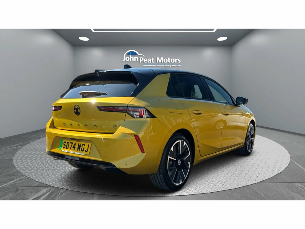 Vauxhall Astra Ultimate SD74WGJ Yellow #5
