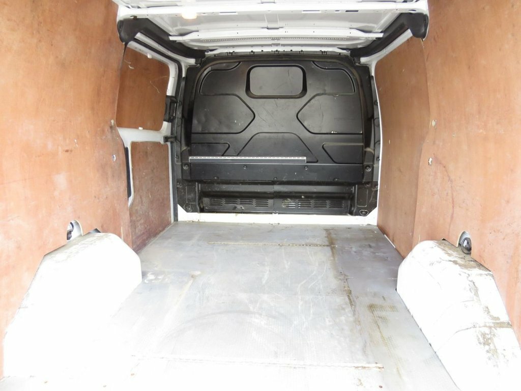 Ford Transit Custom 2L Null YC19WFY White #2