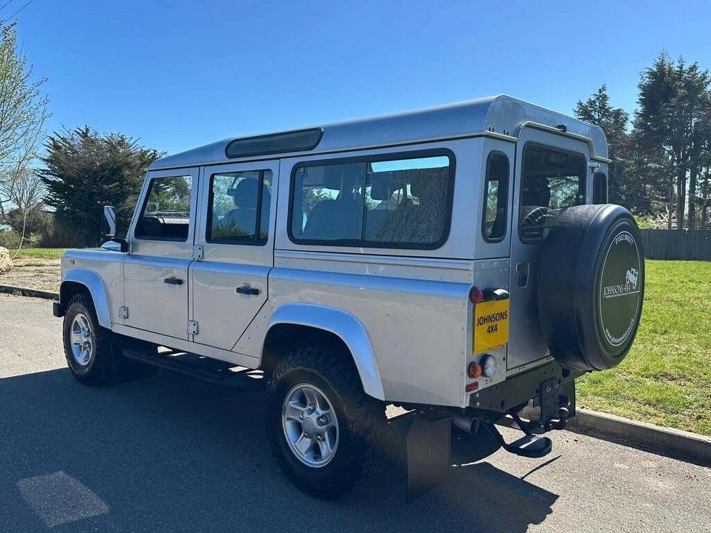 Land Rover Defender 110 2.2 Tdci Xs Station Wagon 4Wd Mwb Euro 5 Silver #4