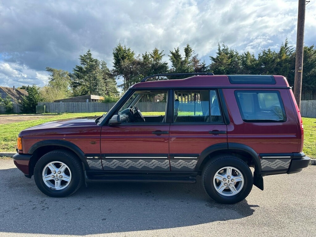 Land Rover Discovery 2.5 Td5 Gs Station Wagon 5 Seats Red #6